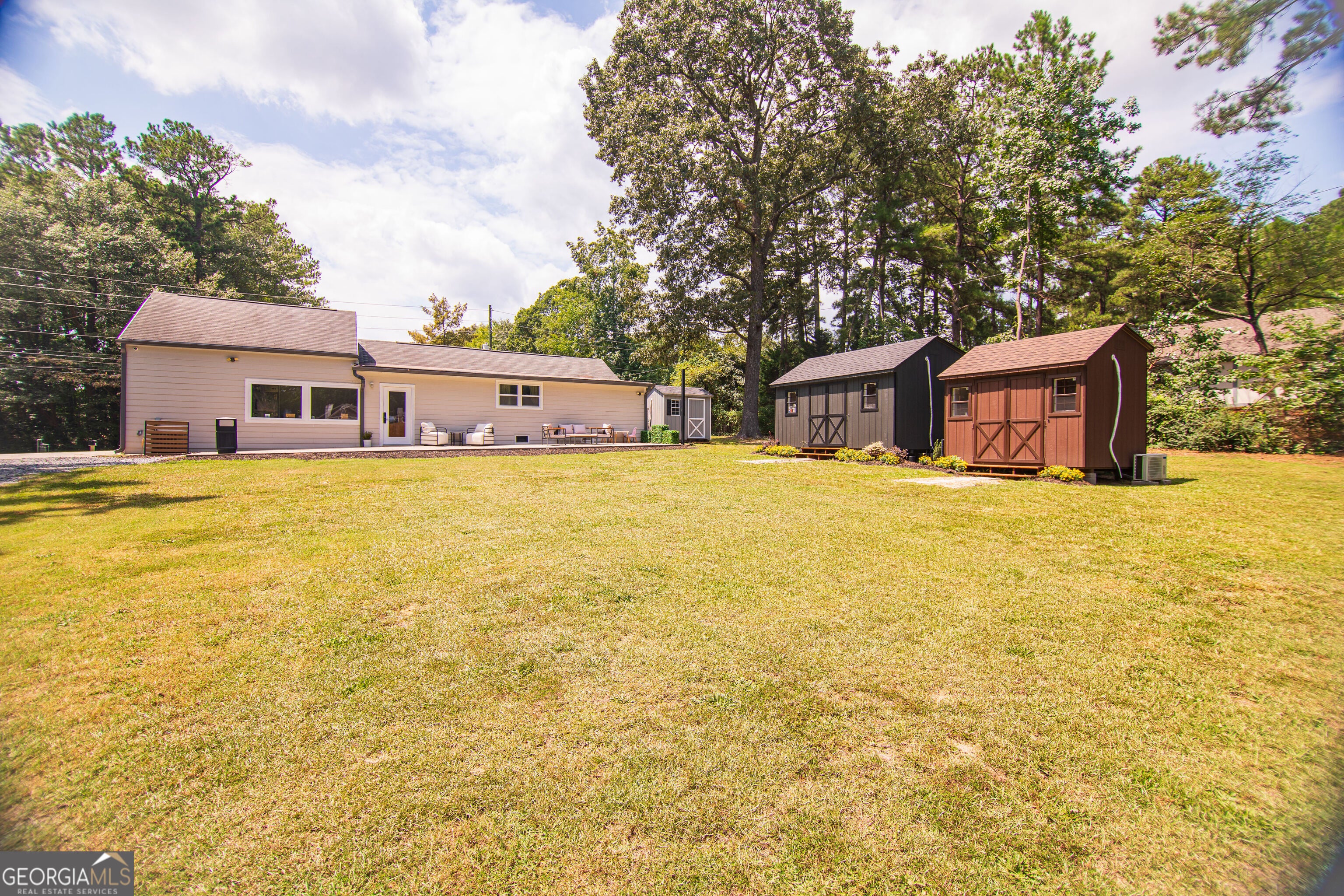 1951 Old Concord RD SE
