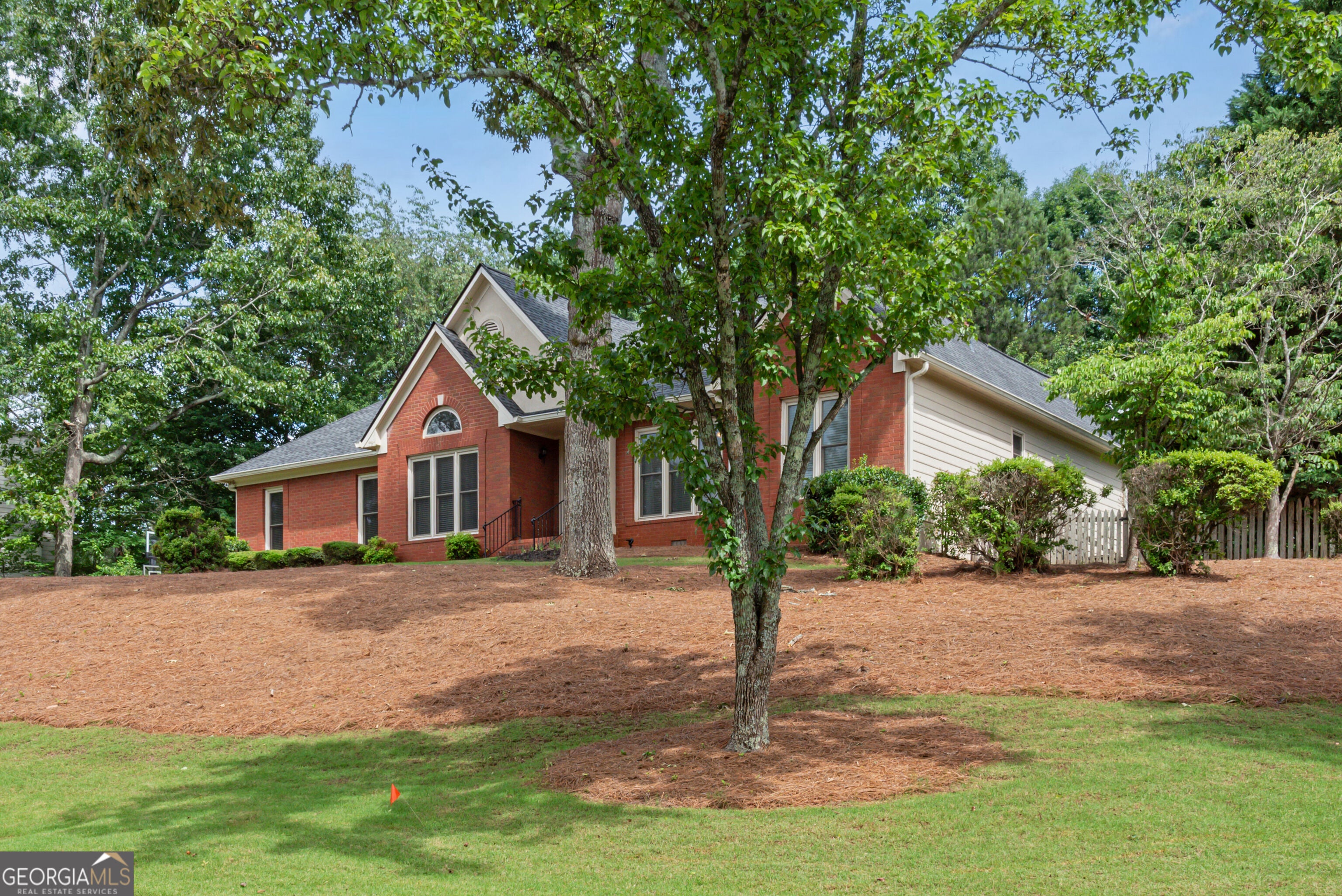 4210 Habersham WAY