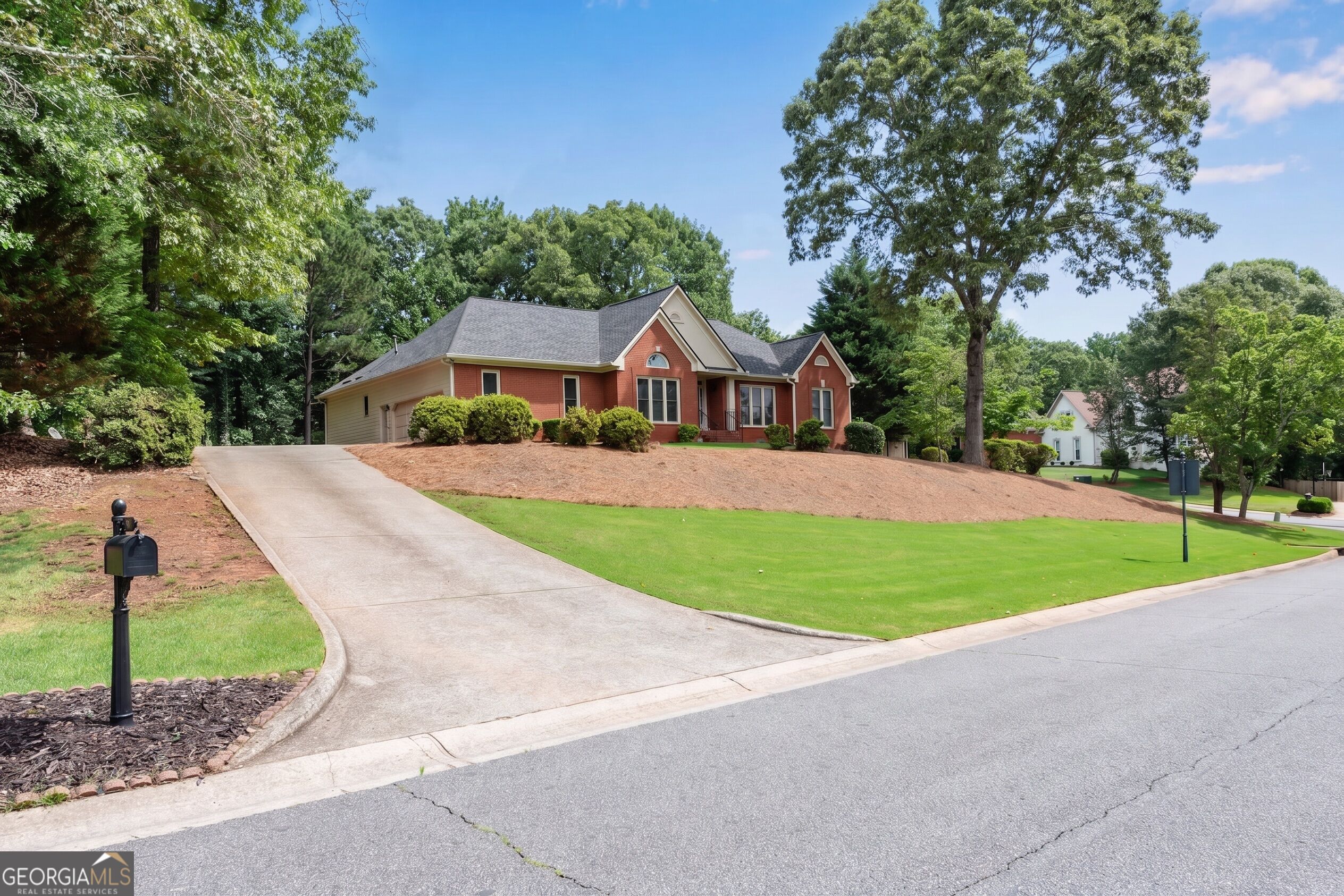 4210 Habersham WAY