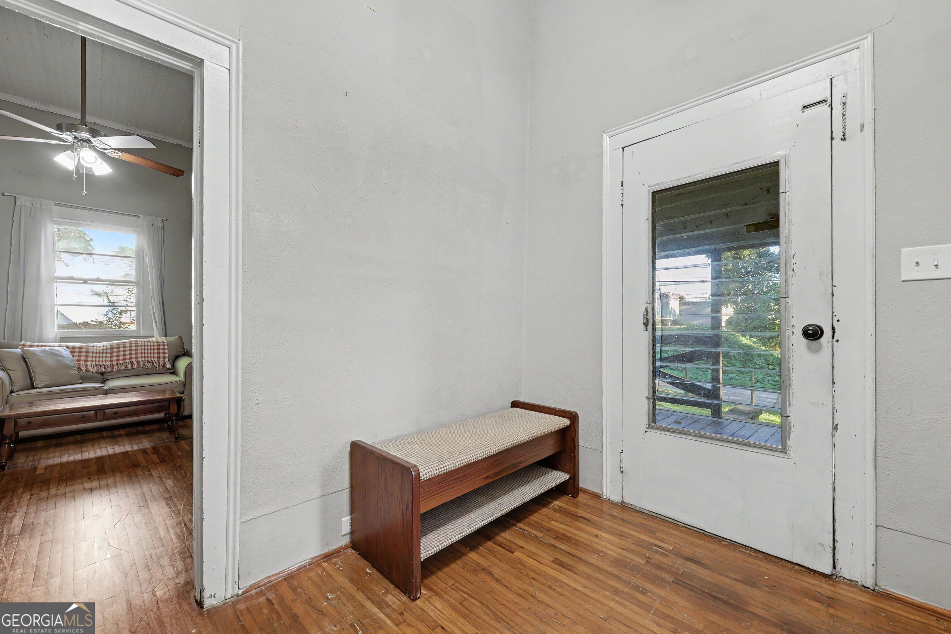 95 Hood ST