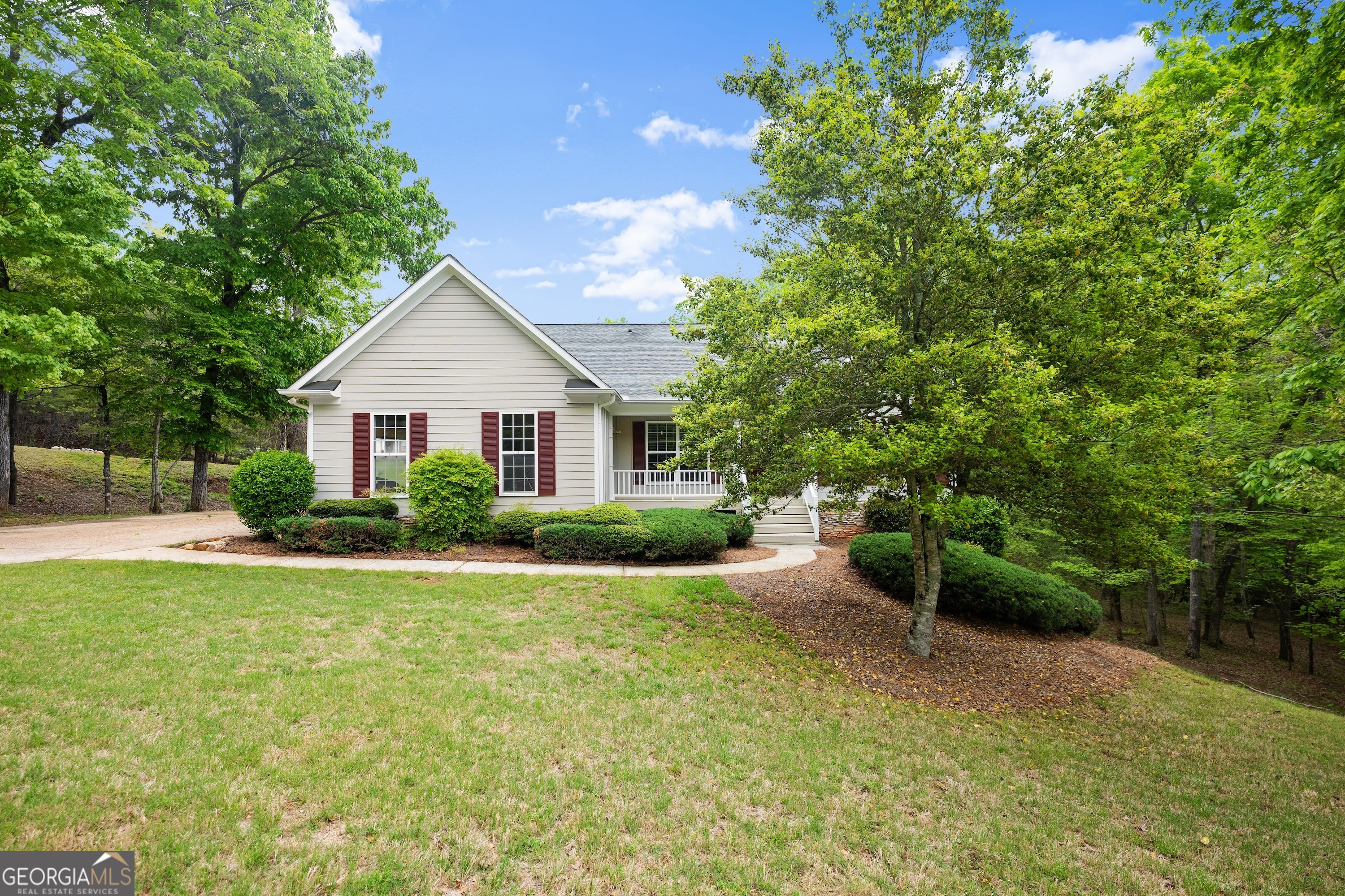 389 Crooked Creek DR