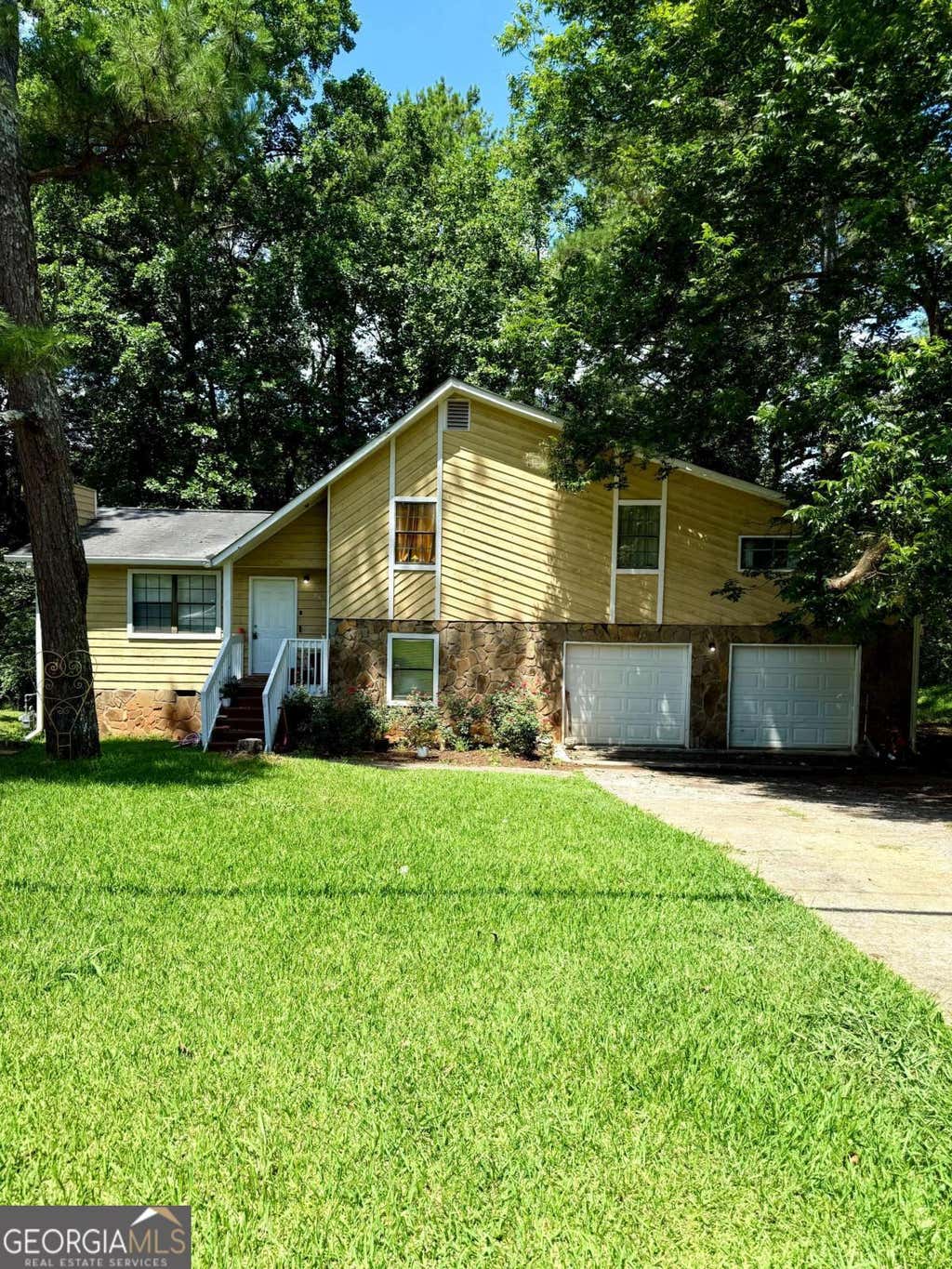 Photo of 3501 Tarragon Drive, Decatur, GA 30034 (MLS # 10808622)