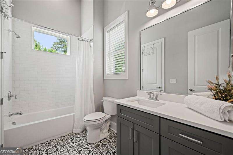 Park Place on Fowler - Residential