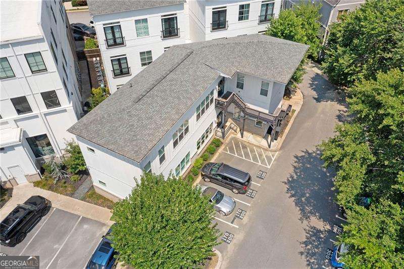 Park Place on Fowler - Residential