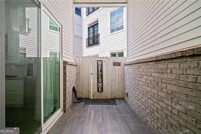 Park Place on Fowler - Residential