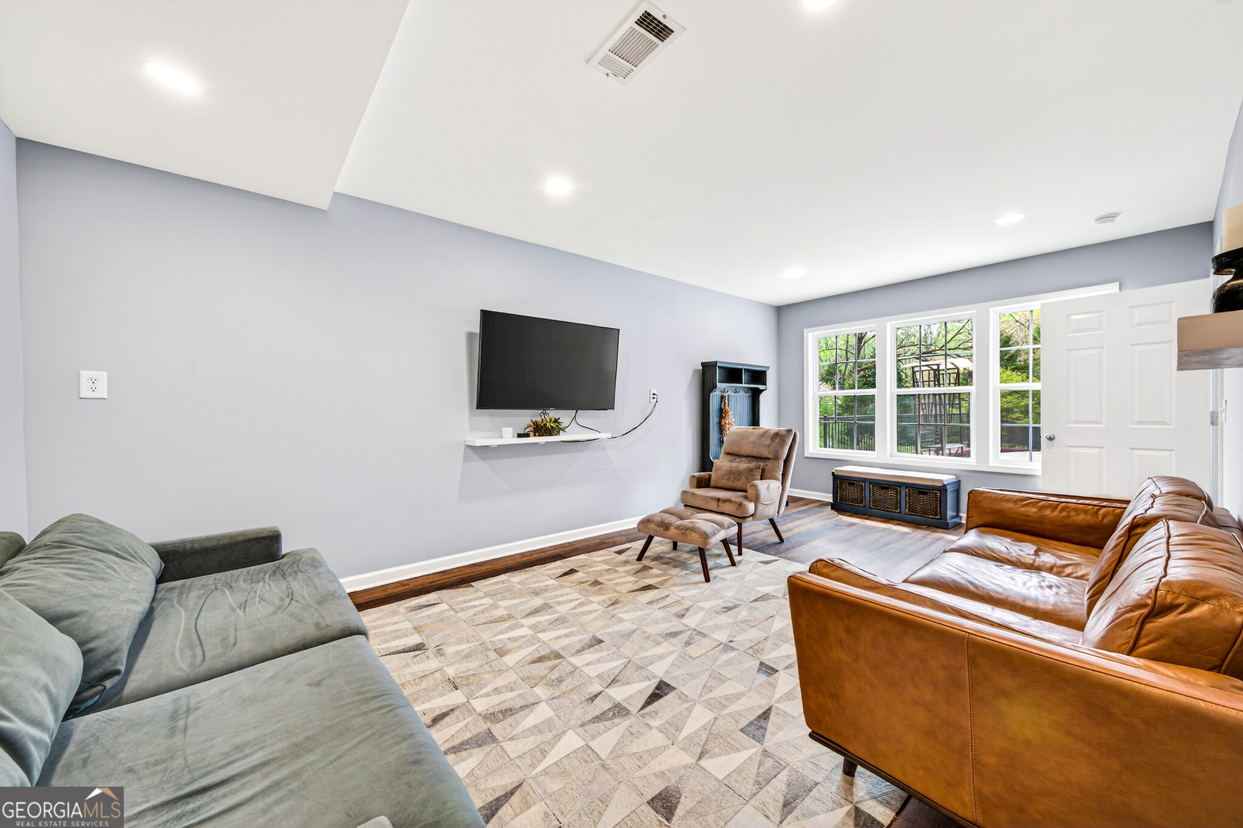 1071 Louden Ridge RD