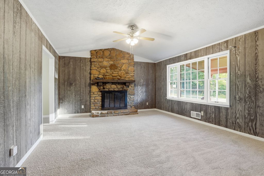 Photo of 6742 Kellogg Drive, Acworth, GA 30102 (MLS # 10762104)