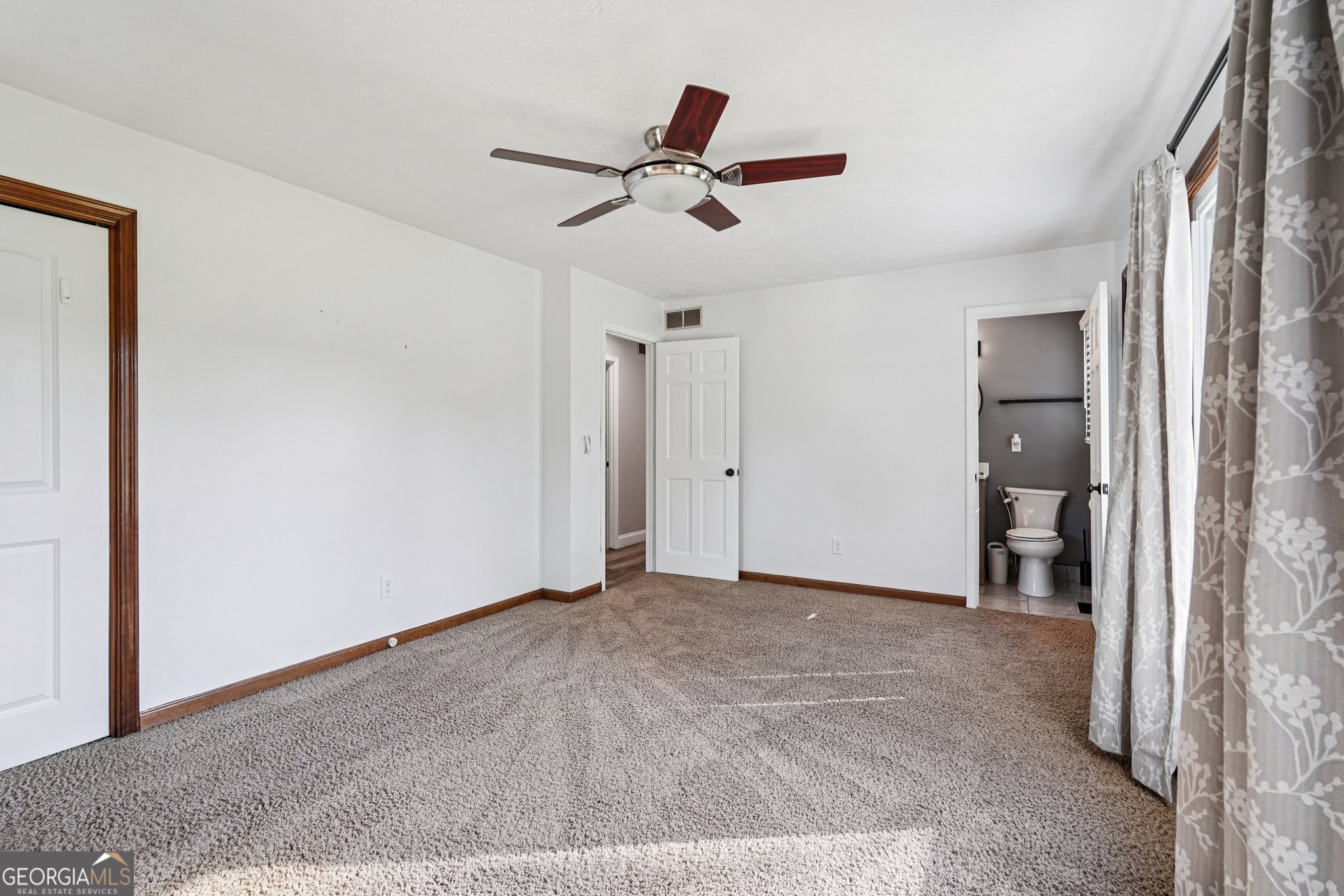 Lamplighter - Residential