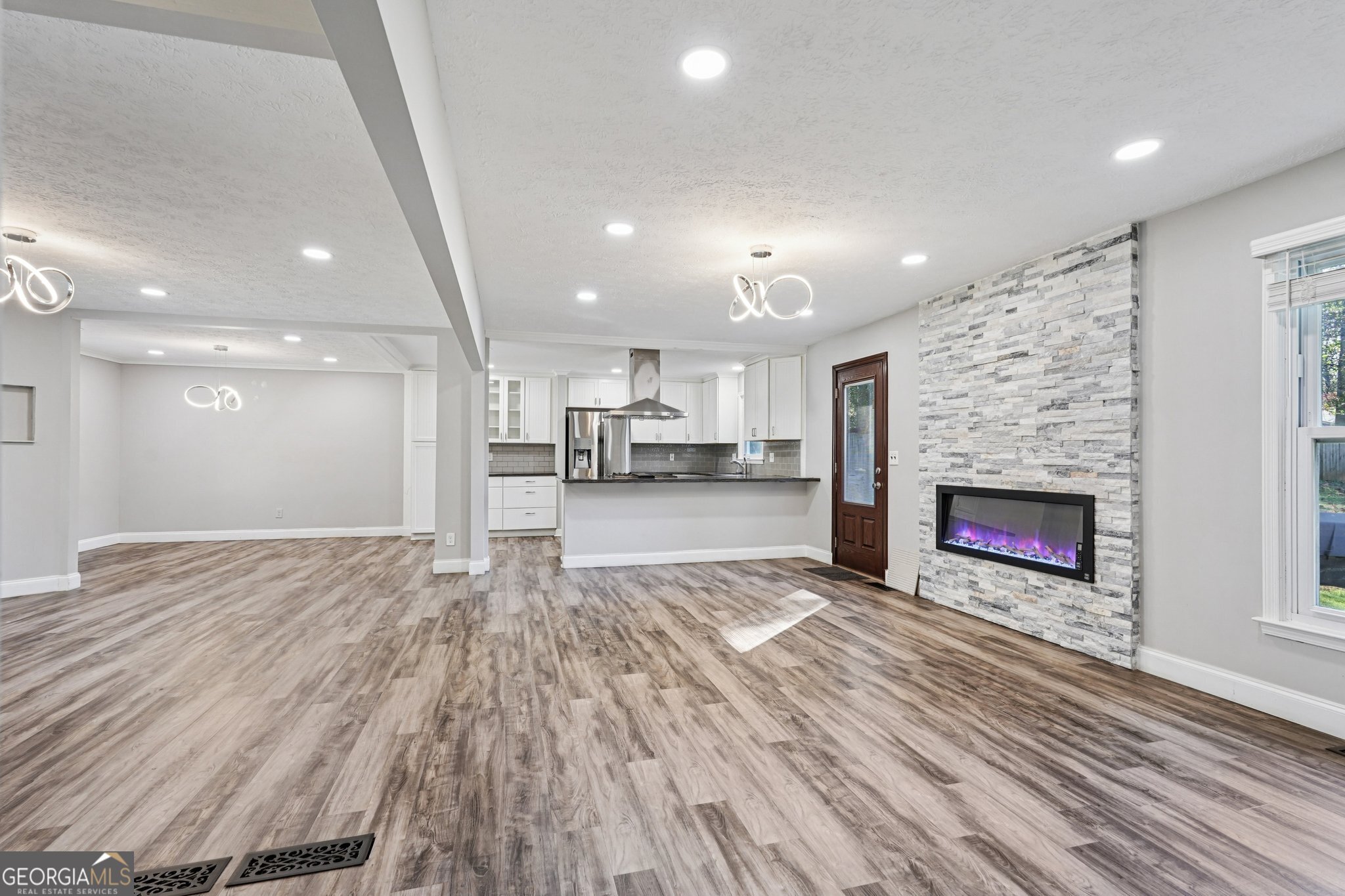 Lamplighter - Residential
