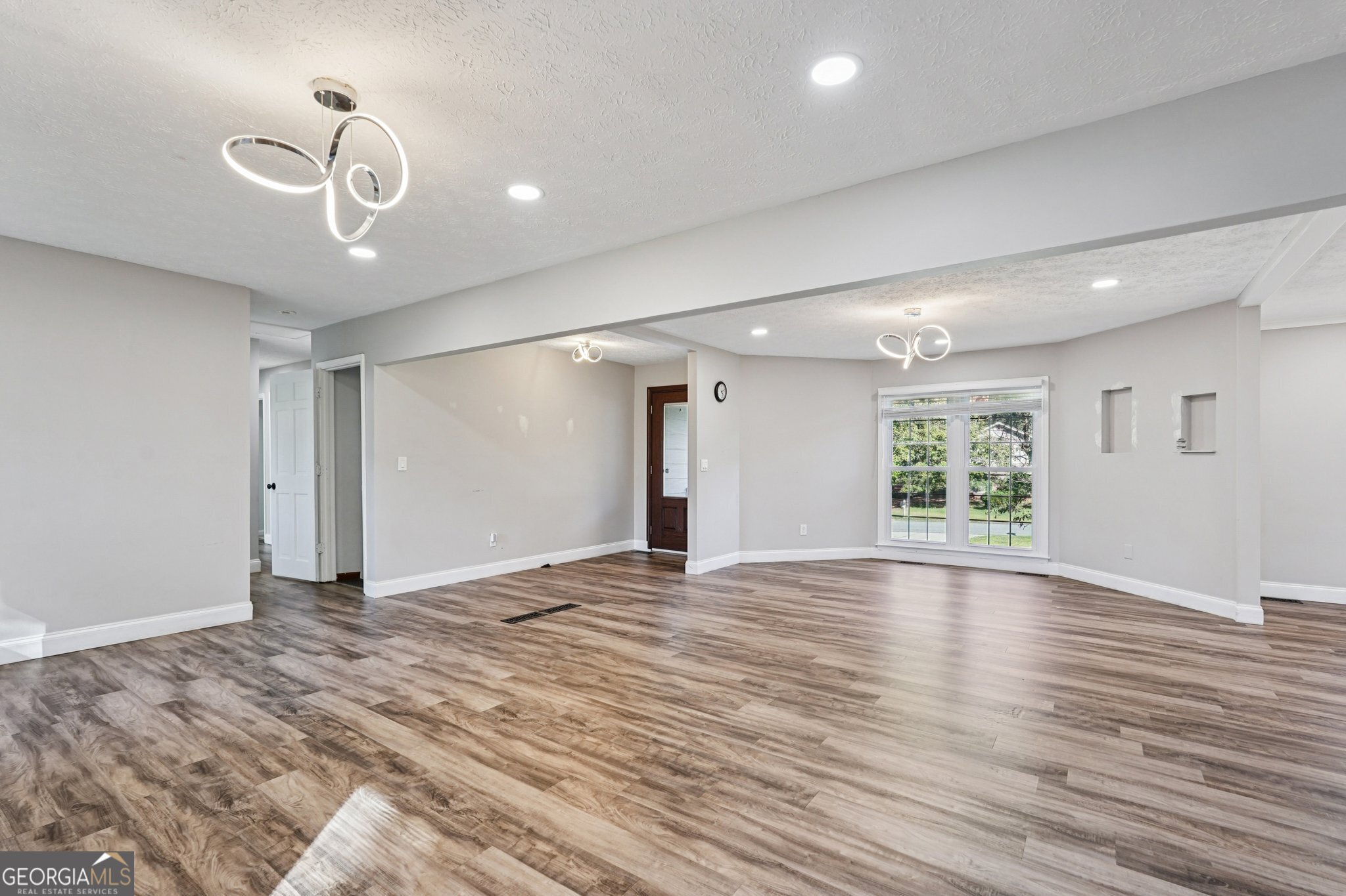 Lamplighter - Residential