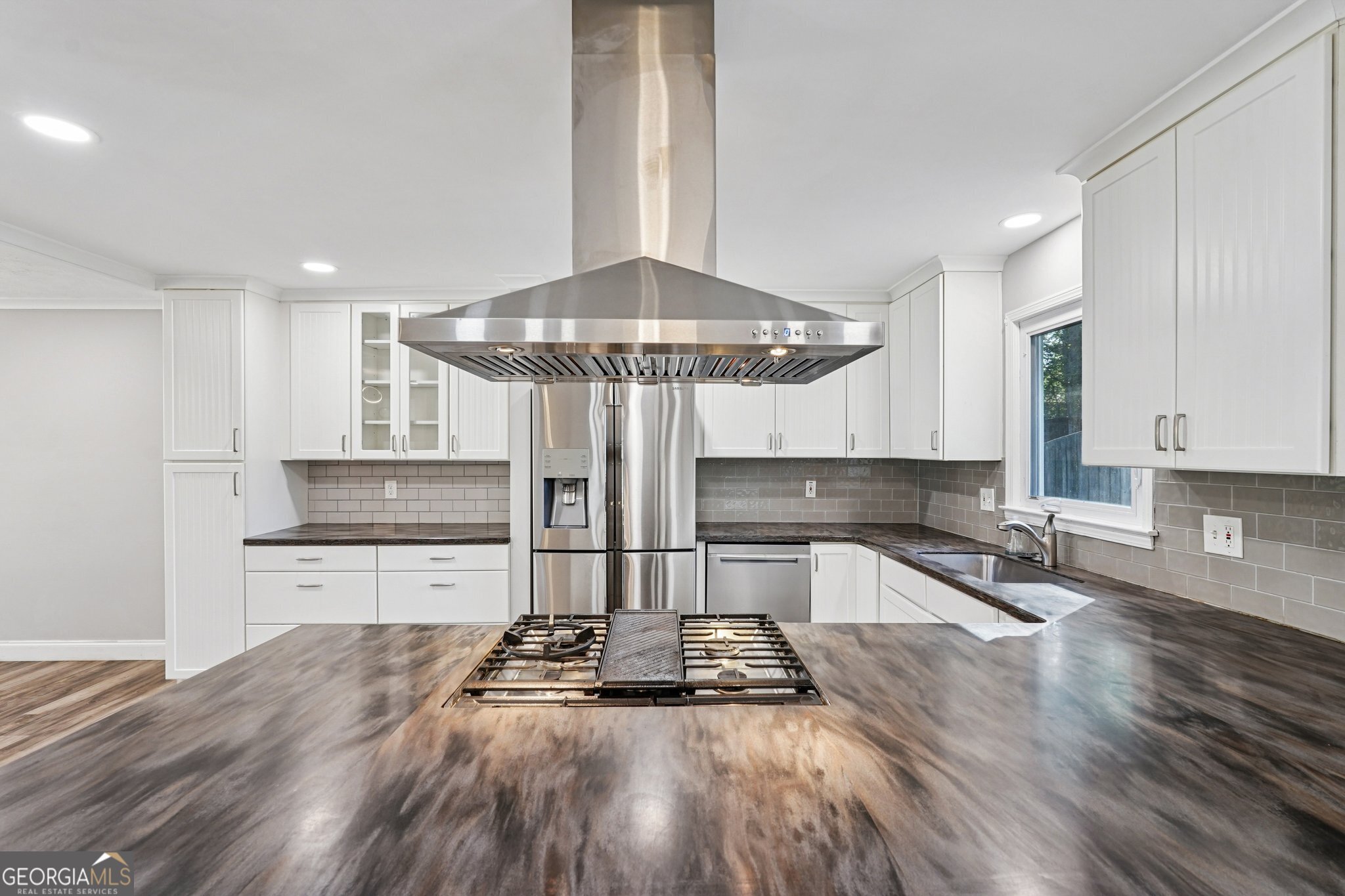Lamplighter - Residential