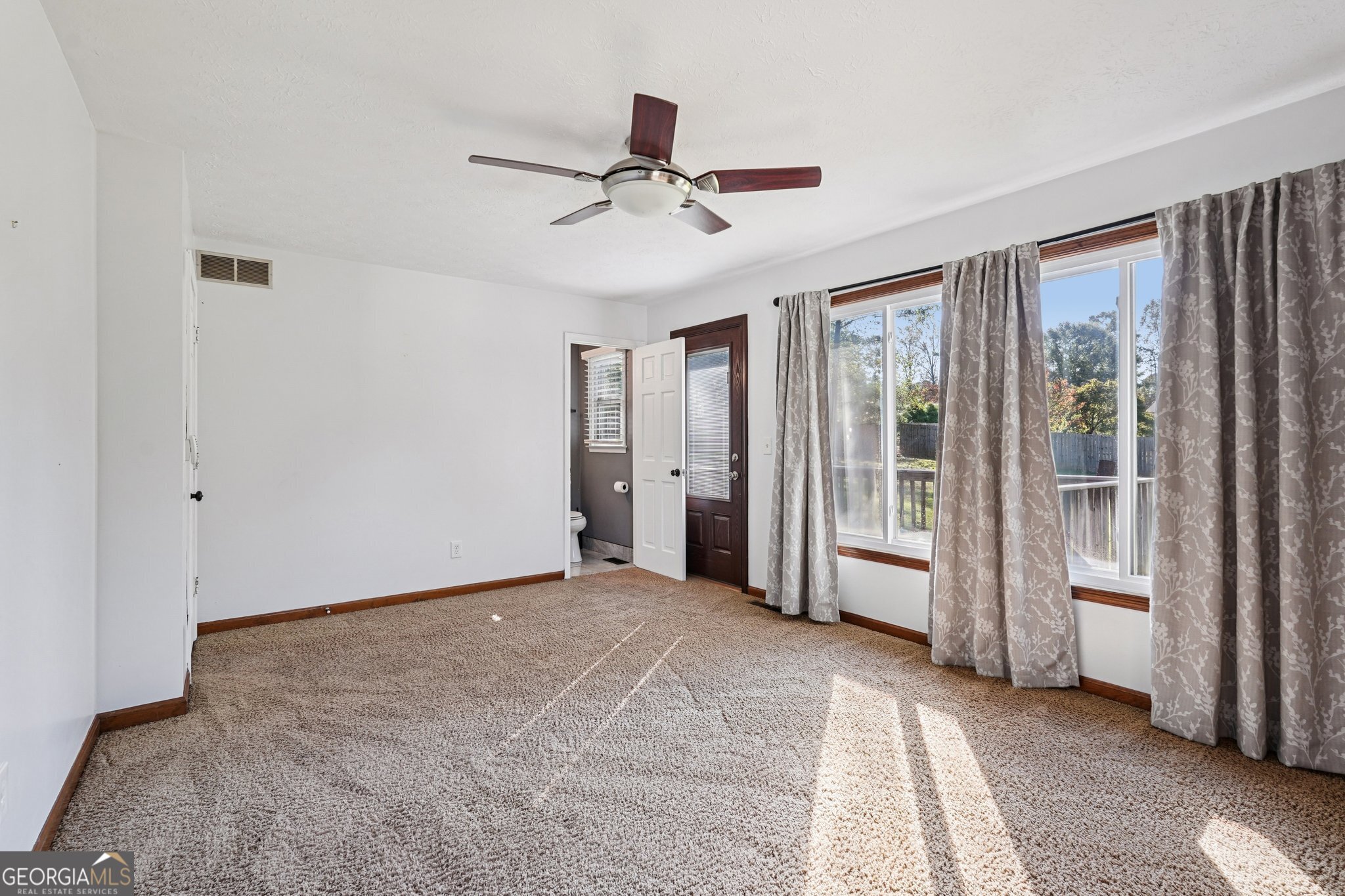 Lamplighter - Residential