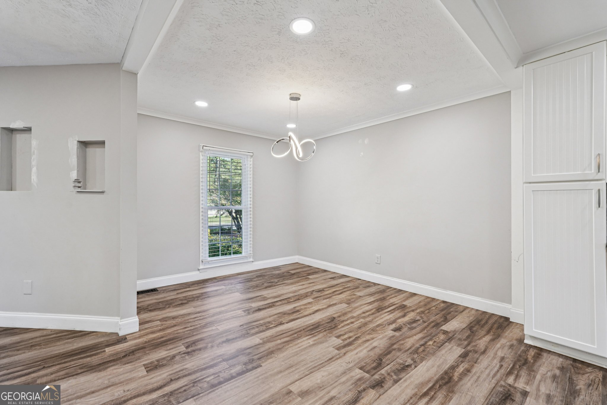Lamplighter - Residential