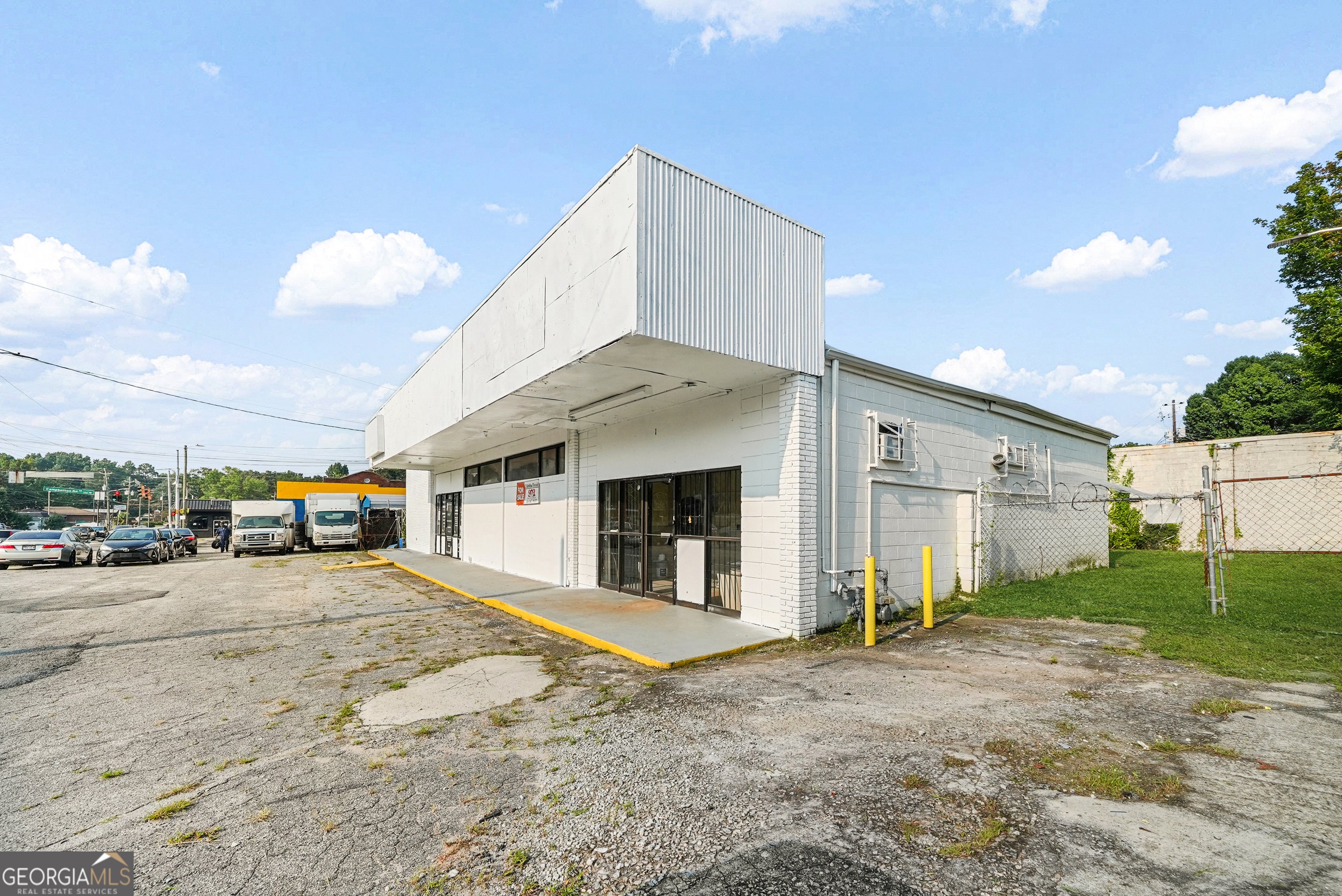 2301 Fairburn RD SW