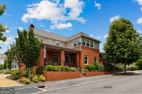 Photo of 185 Central Avenue, Fayetteville, GA 30214 (MLS # 10625784)