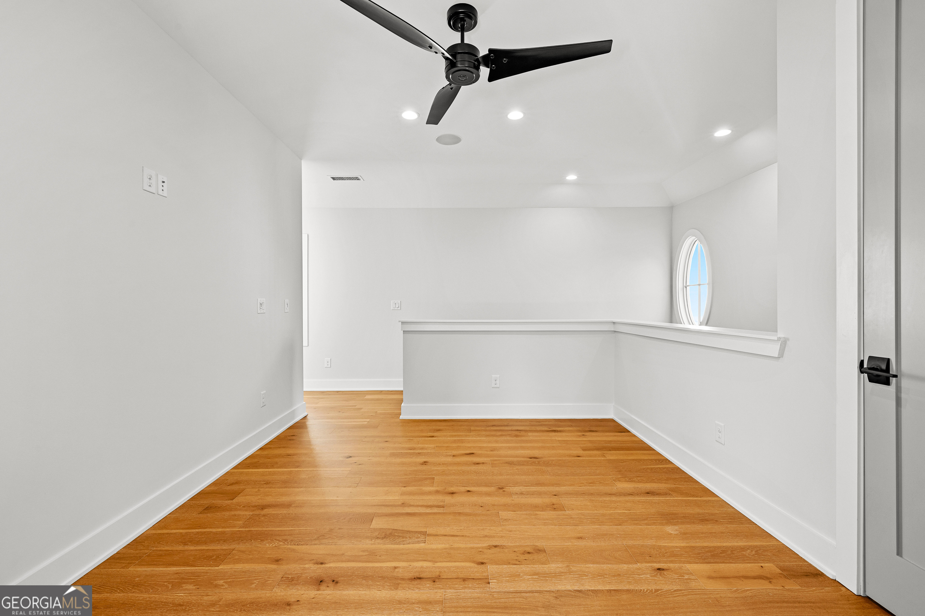 Fayetteville, Georgia 30214, United States, 4 Bedrooms Bedrooms, ,4 BathroomsBathrooms,Residential,Active,229016