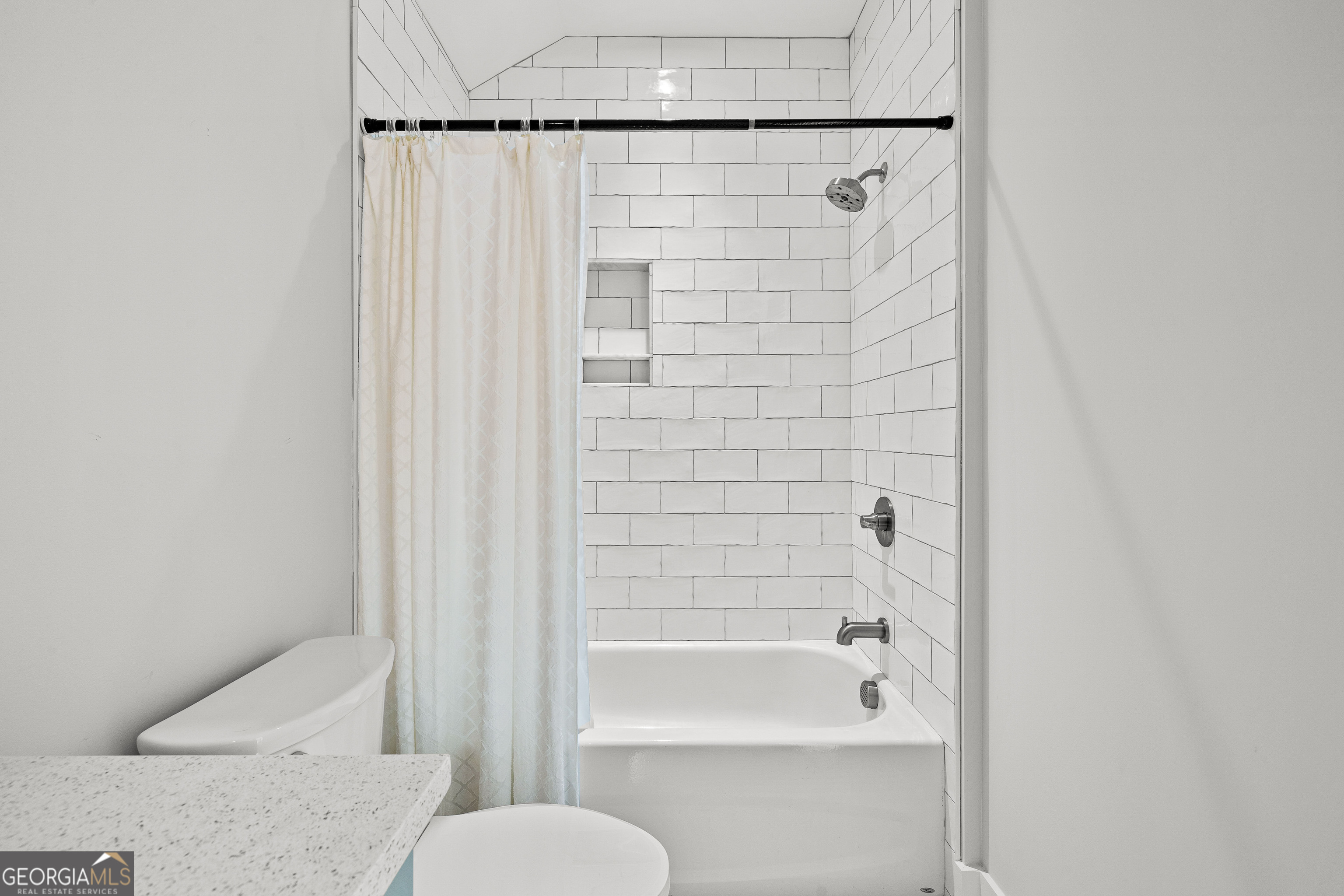 Fayetteville, Georgia 30214, United States, 4 Bedrooms Bedrooms, ,4 BathroomsBathrooms,Residential,Active,229016