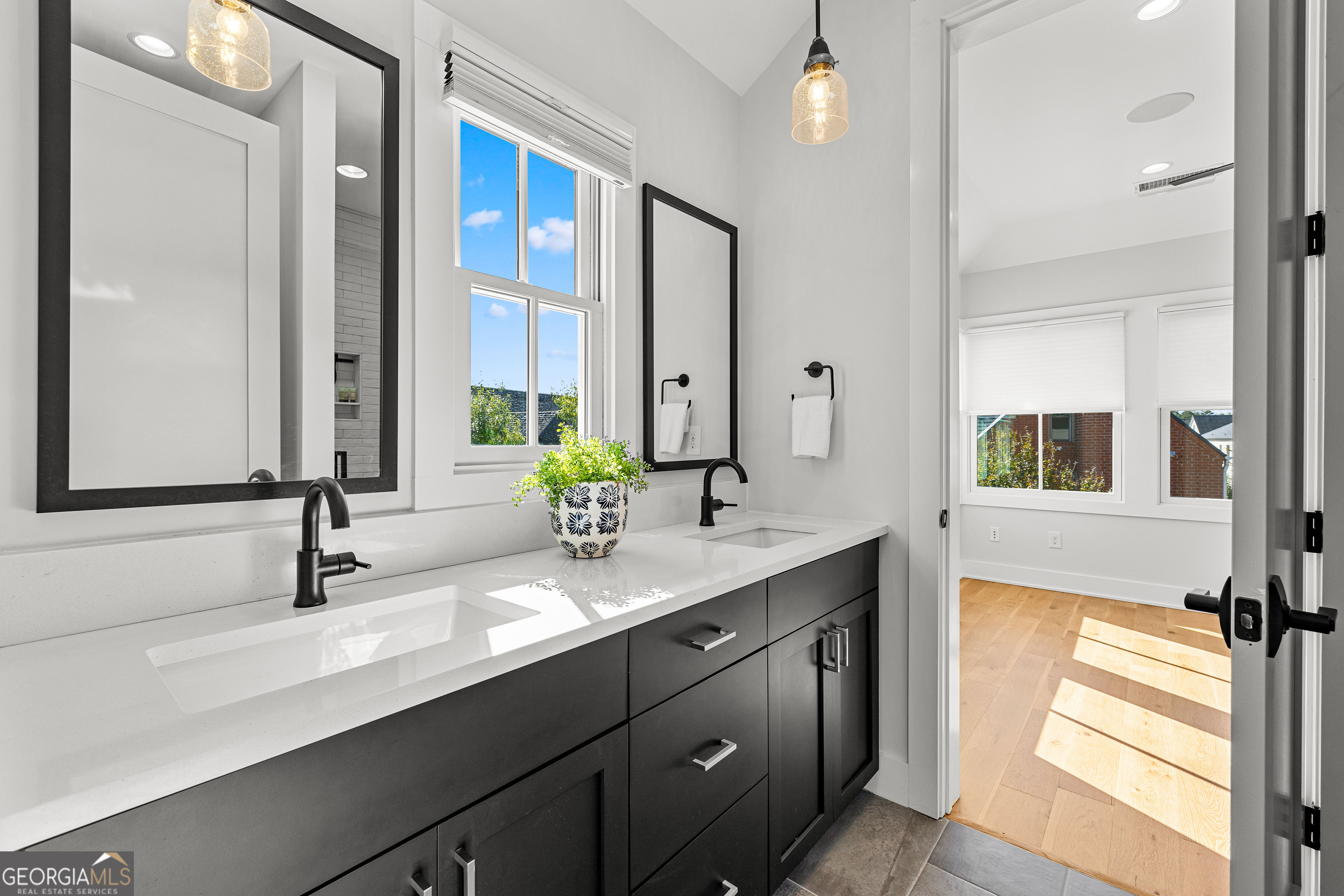 Fayetteville, Georgia 30214, United States, 4 Bedrooms Bedrooms, ,4 BathroomsBathrooms,Residential,Active,229016