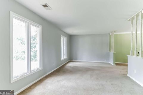 A home in Lilburn