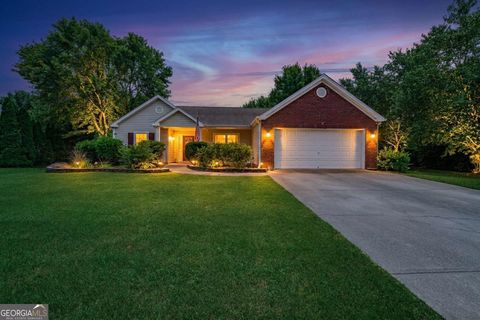 Photo of 33 Glenabbey Drive, Cartersville, GA 30120 (MLS # 10785867)