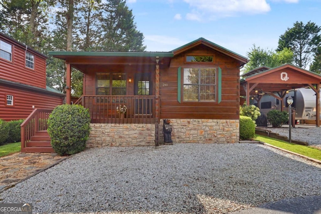 Photo of 240 River Vista Drive, Dillard, GA 30537 (MLS # 10839566)
