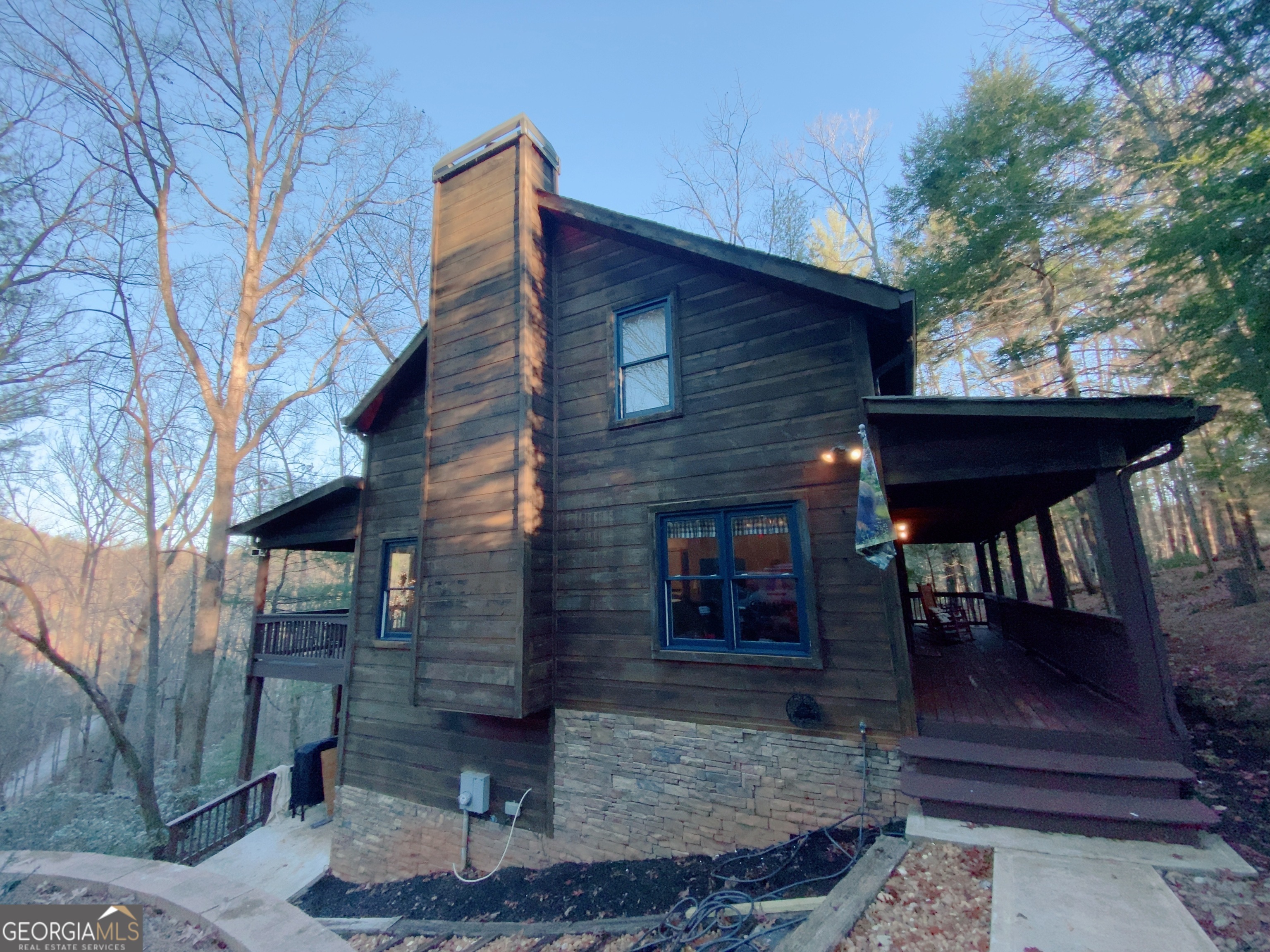 310 Highland TRL