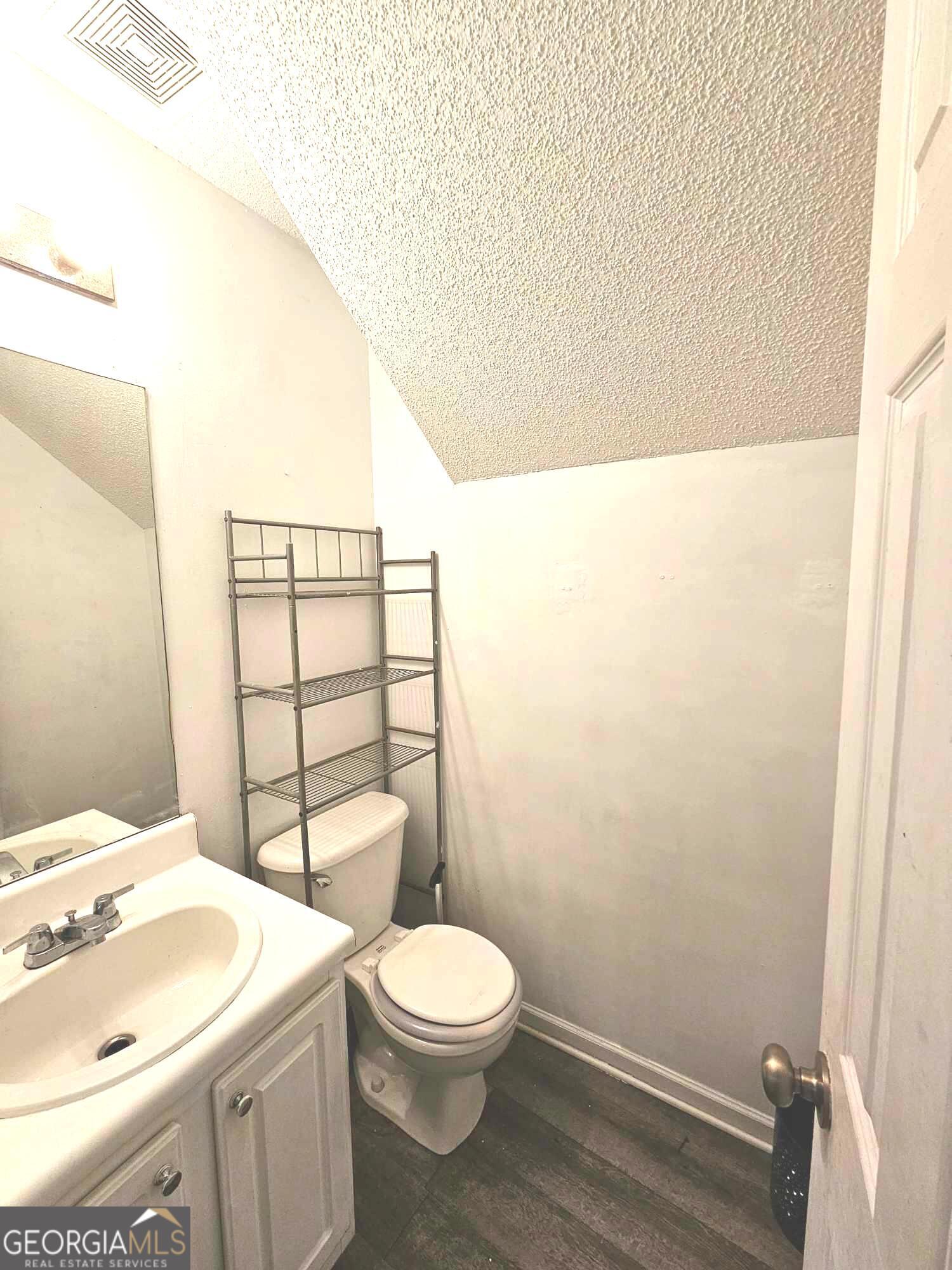 Creekwood Station - Residential