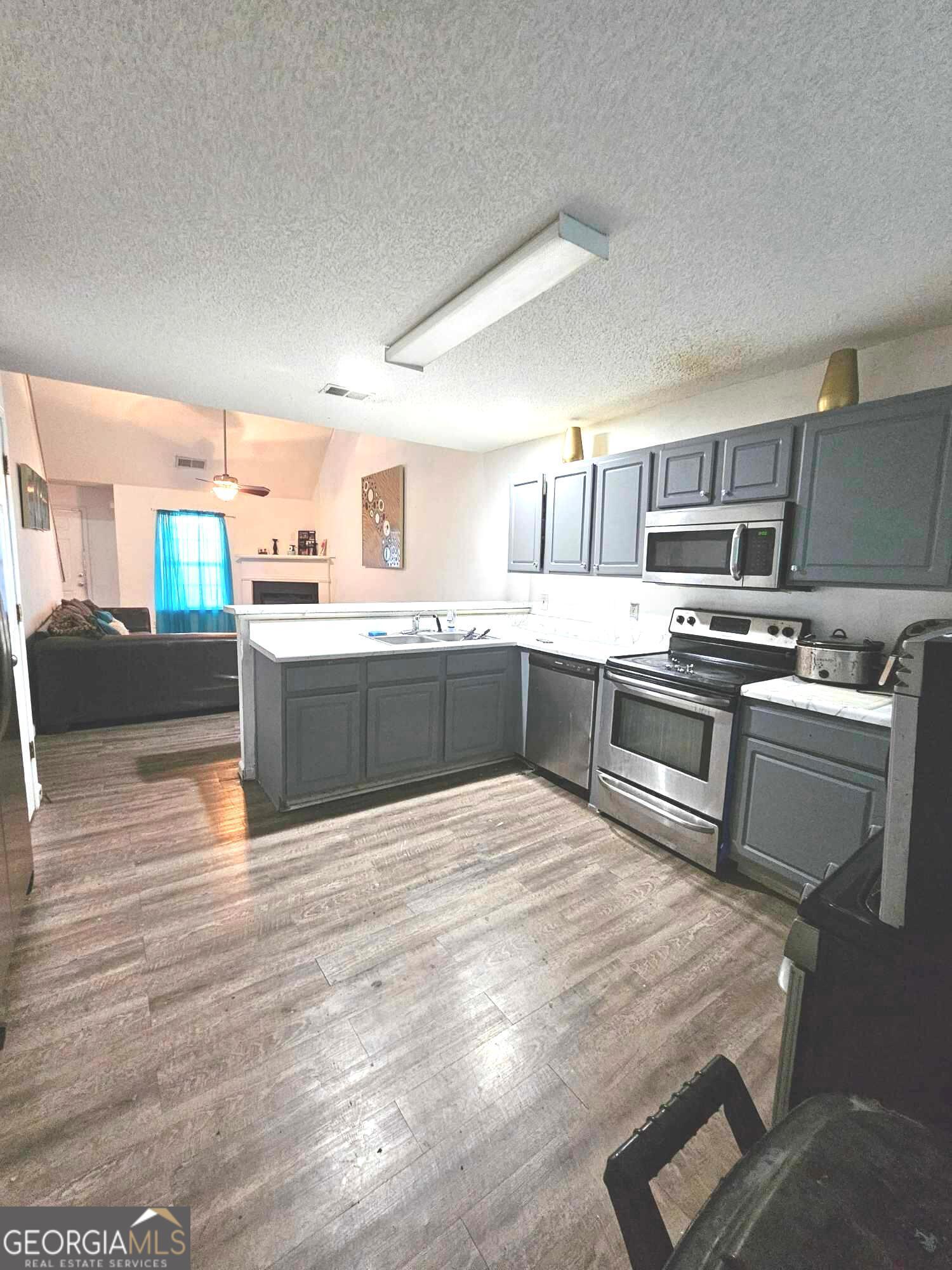 Creekwood Station - Residential