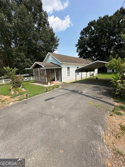 Photo of 201 N King Street, Calhoun, GA 30701 (MLS # 10599481)
