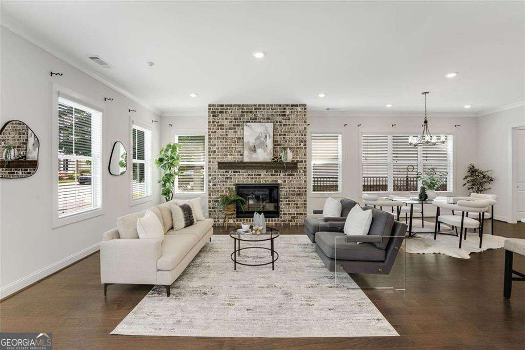 2316 Echelon LN