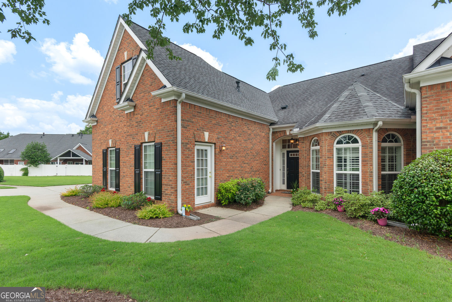 5250 Villa Lake CT