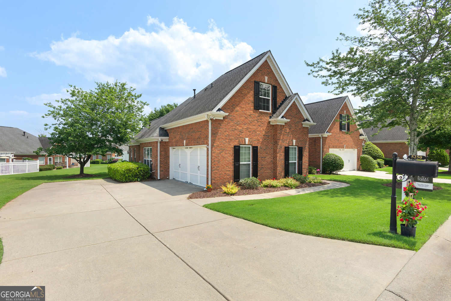 5250 Villa Lake CT