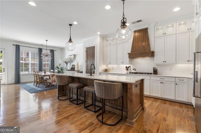 Mountain Walk - Residential Lease