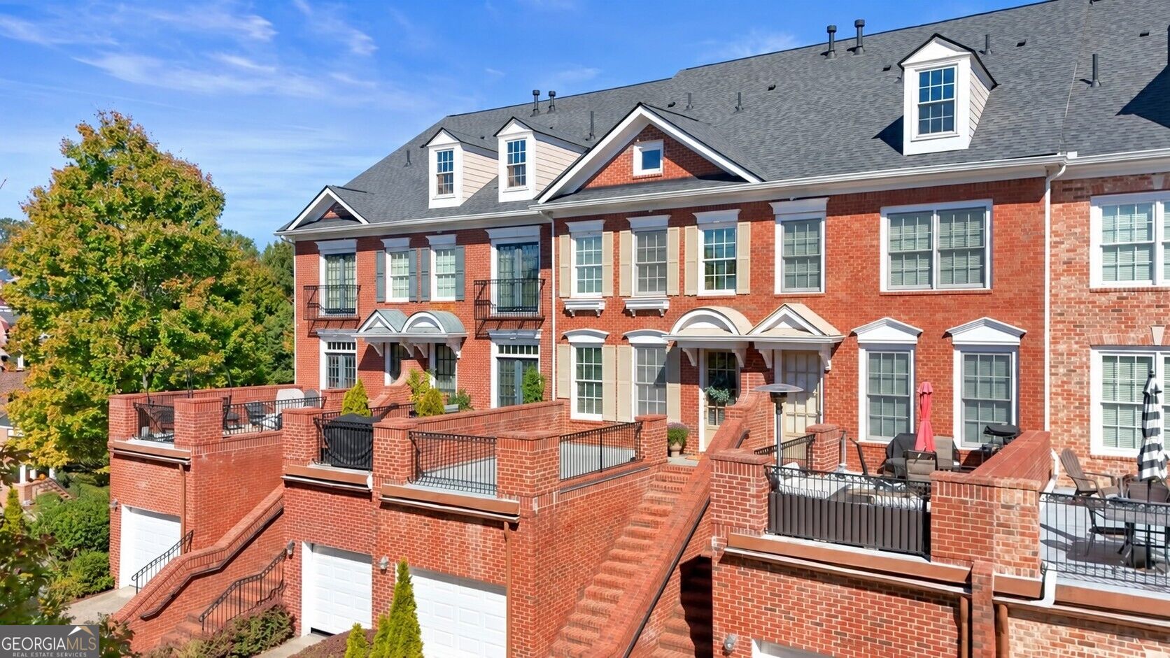 5905 Waters Edge TRL