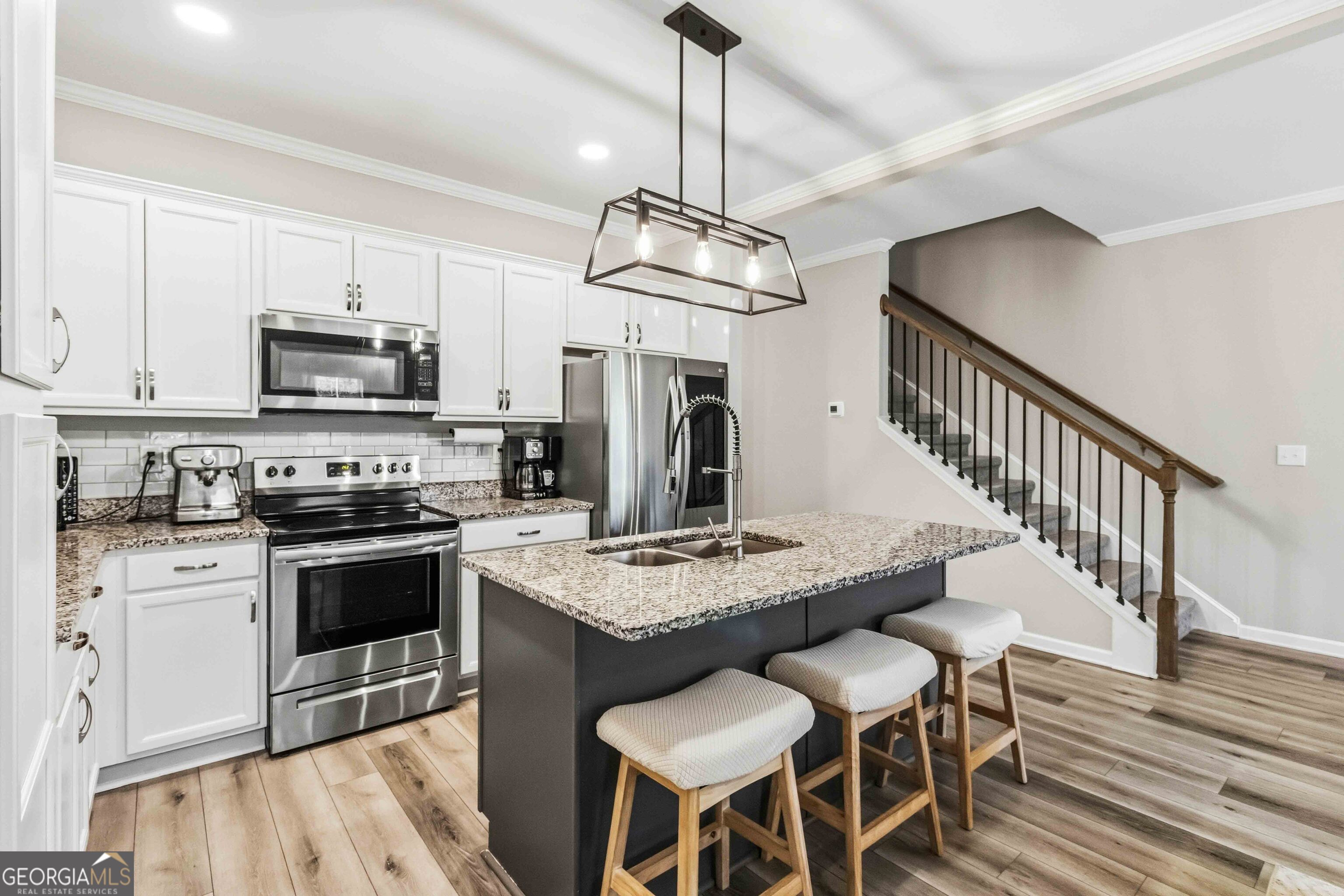 1520 Bluff Valley CIR