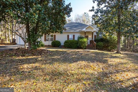 Photo of 122 Oak Drive, Gray, GA 31032 (MLS # 10689792)