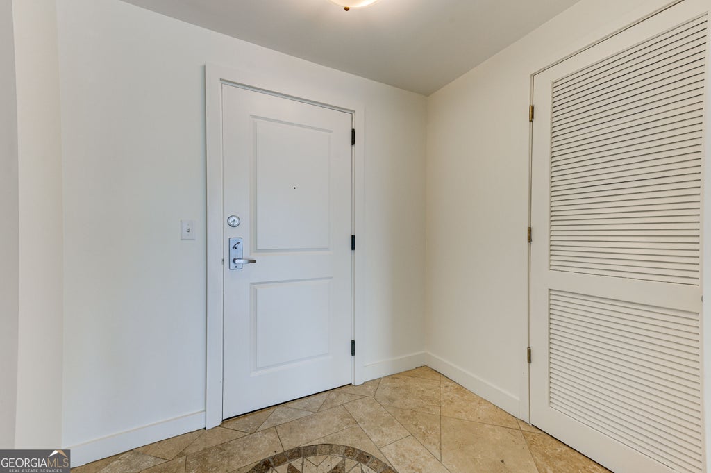 Photo of 3338 Peachtree Road NE #APT 2006, Atlanta, GA 30326 (MLS # 10829857)