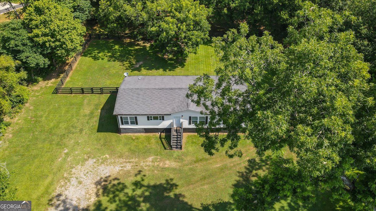 3410 Holbrook RD