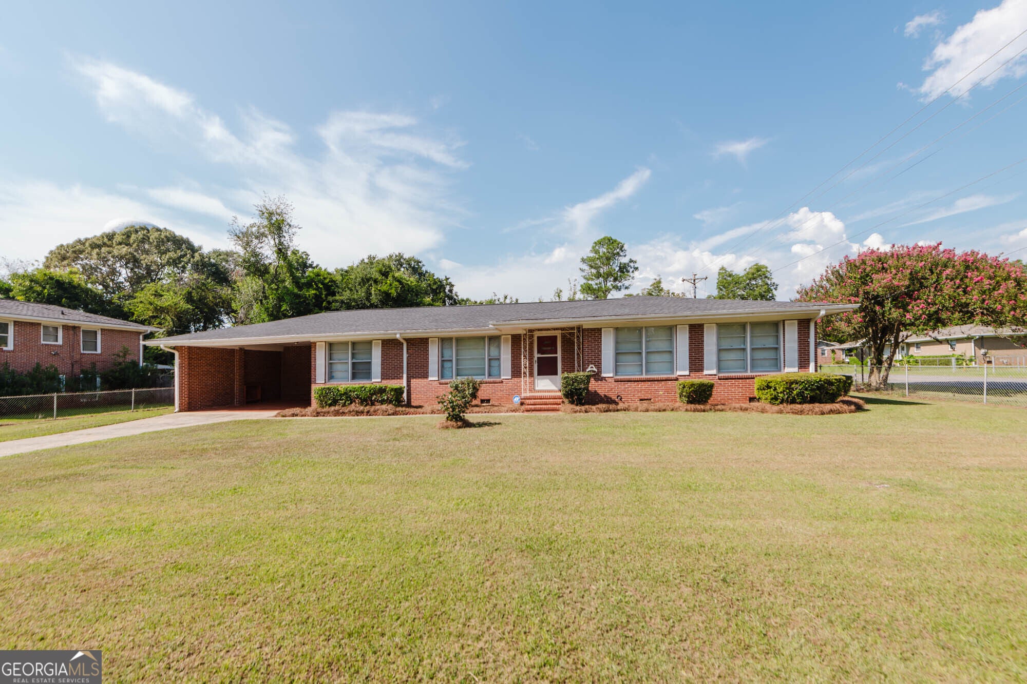 200 Heather ST
