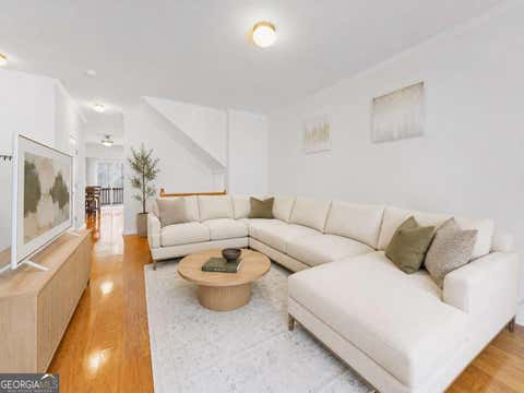 Photo of 1524 Liberty Parkway NW, Atlanta, GA 30318 (MLS # 10815801)
