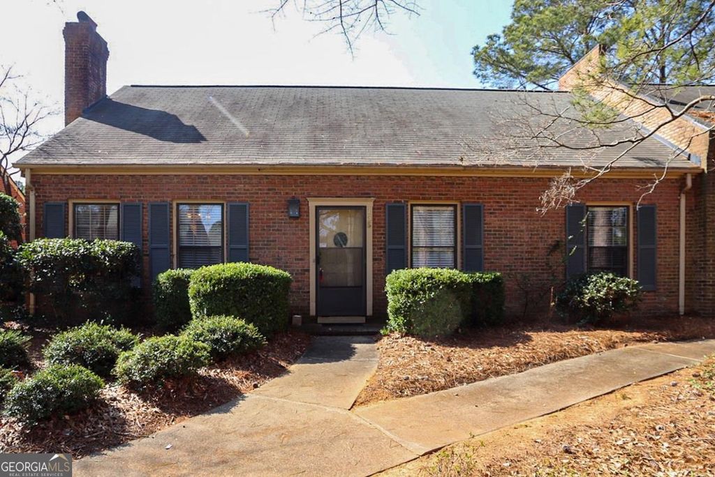 Photo of 135 S Stratford Drive, Athens, GA 30605 (MLS # 10696154)
