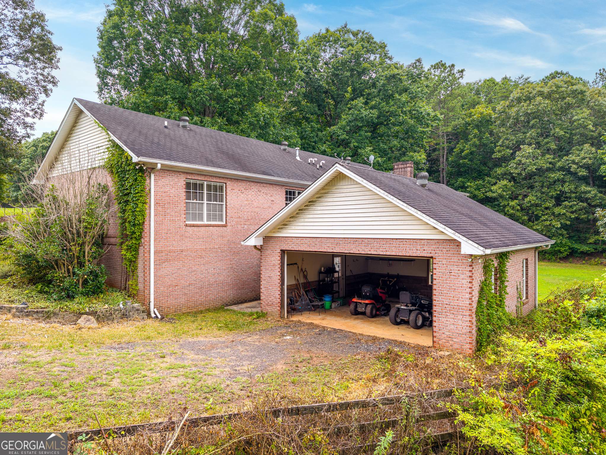 25 Loon LN