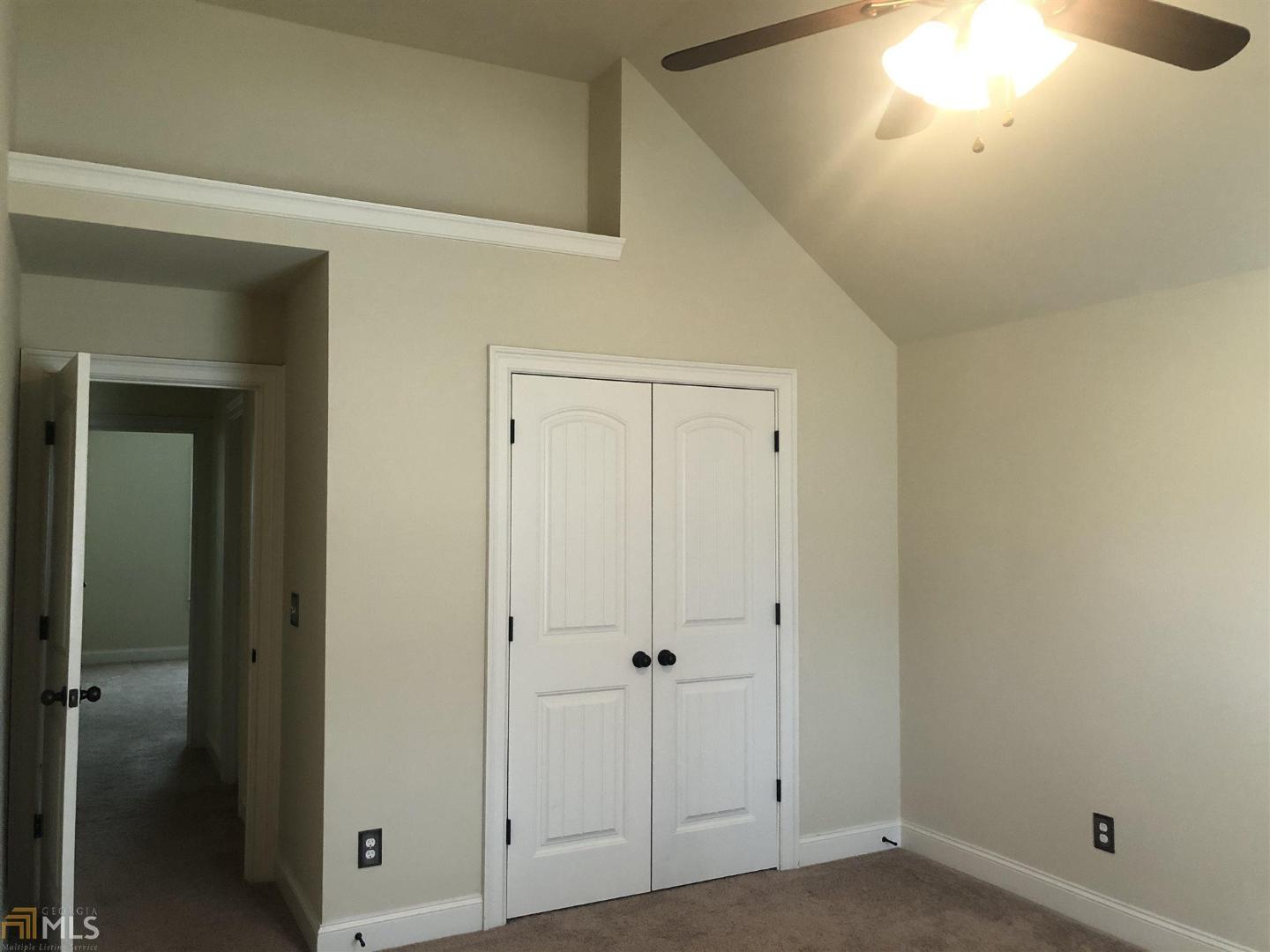 The Highlands At Newnan Crossing - Residential