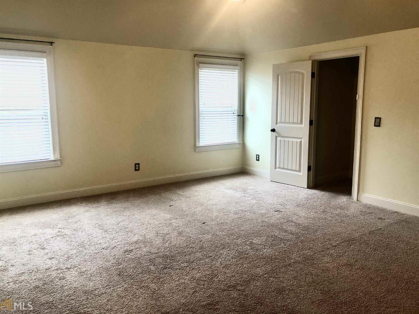 The Highlands At Newnan Crossing - Residential