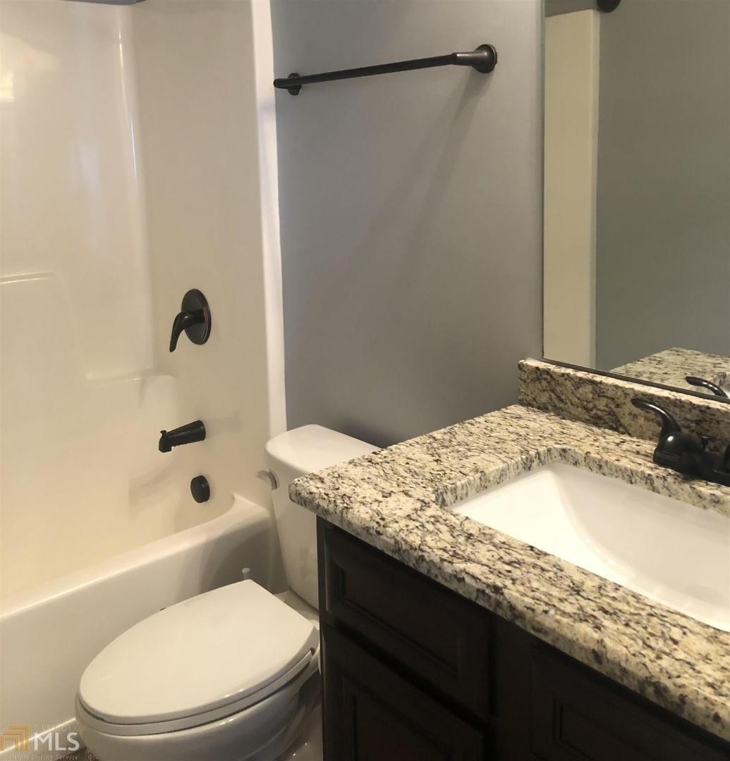 The Highlands At Newnan Crossing - Residential