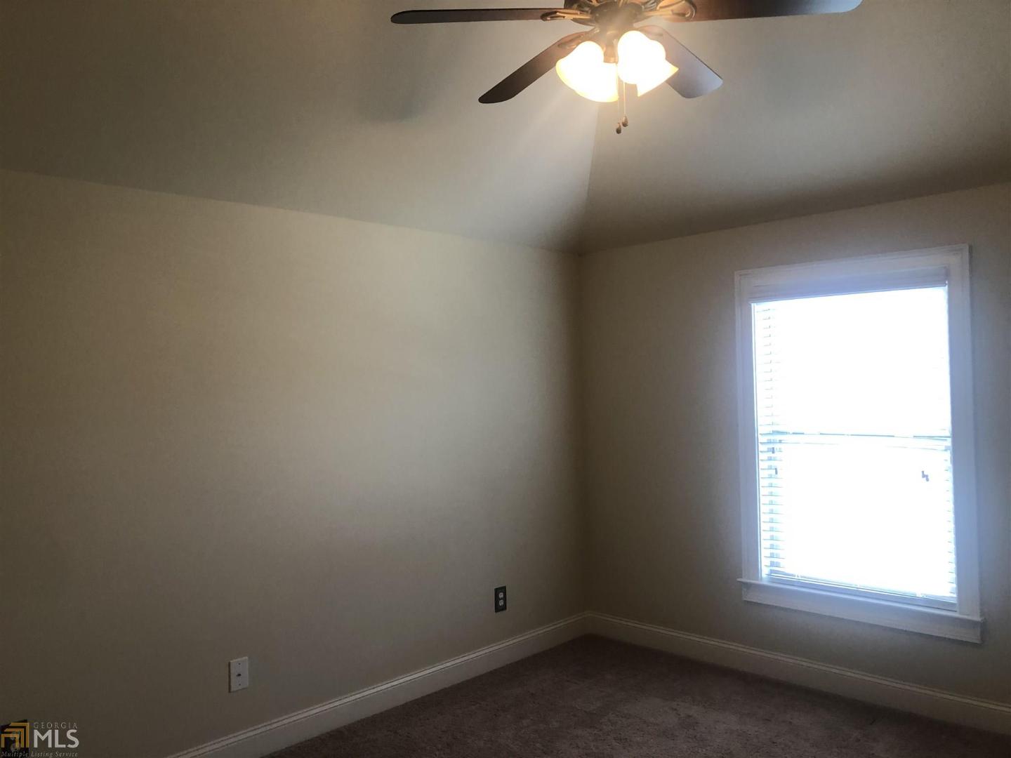 The Highlands At Newnan Crossing - Residential