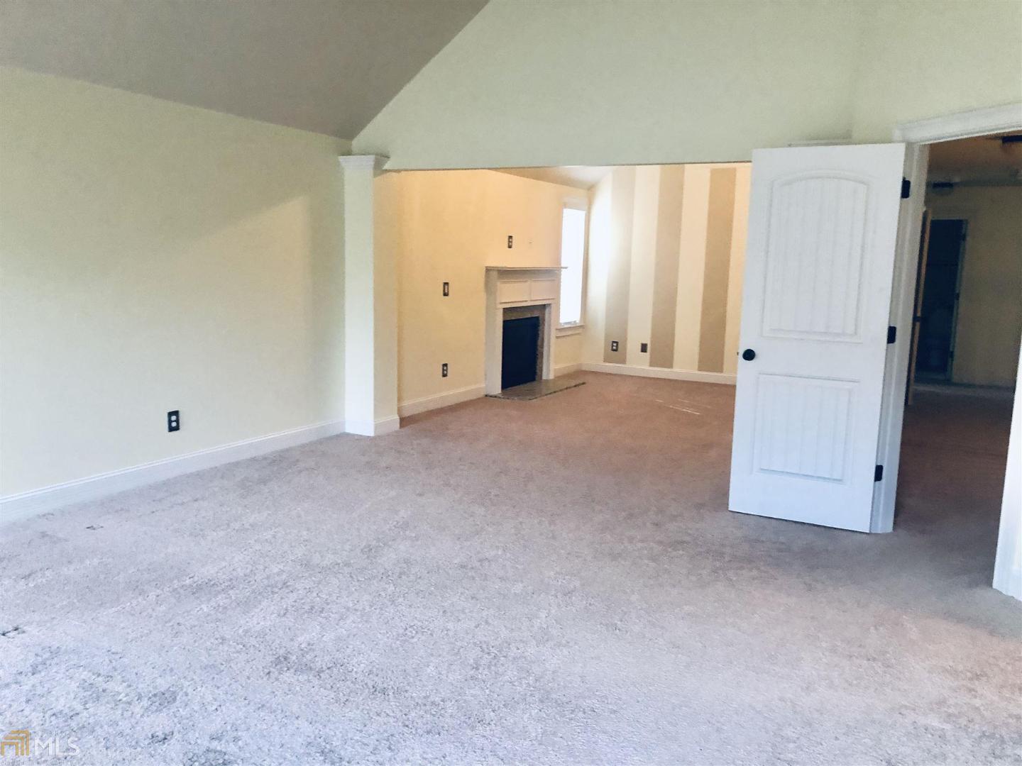 The Highlands At Newnan Crossing - Residential