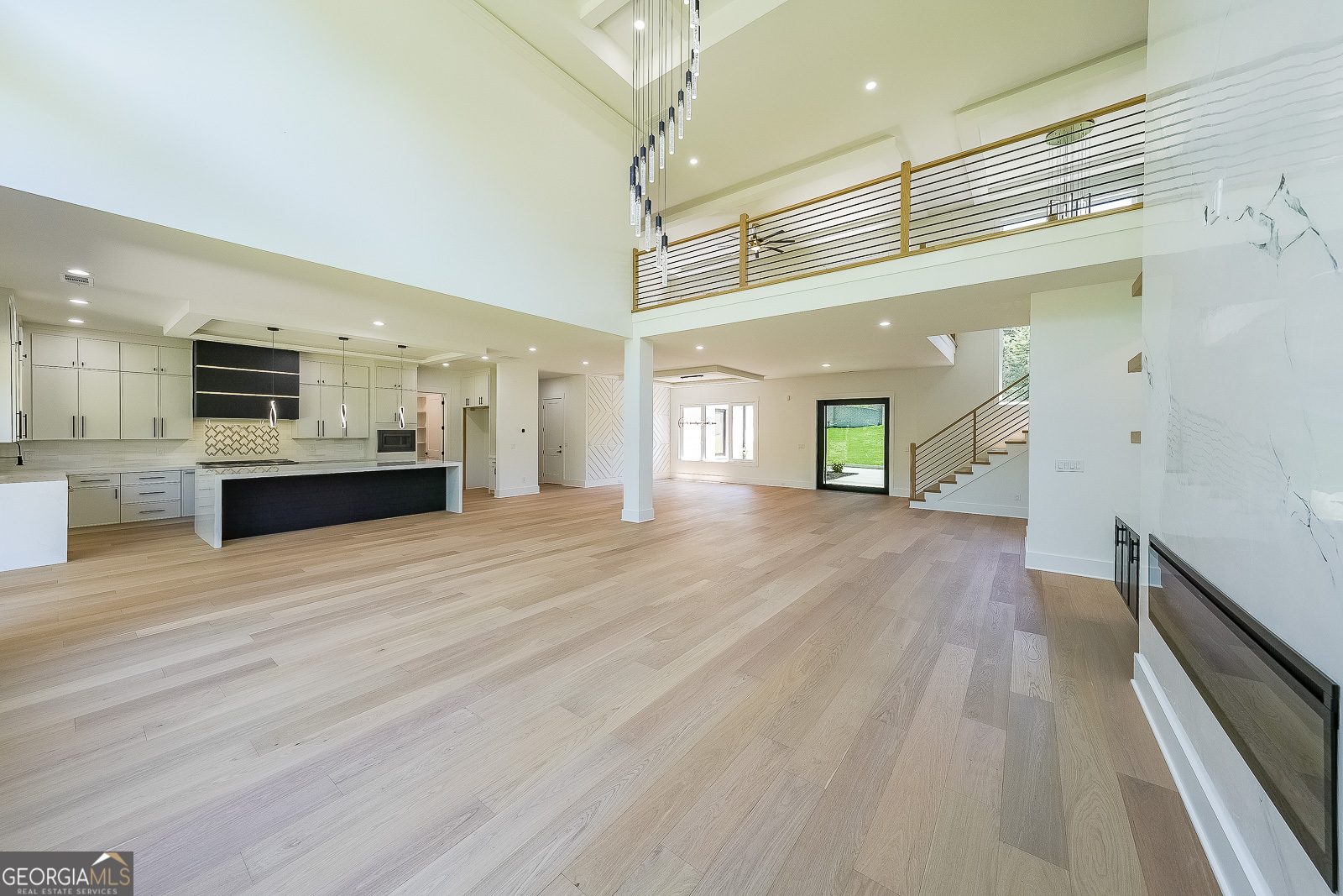 972 Auburn RD
