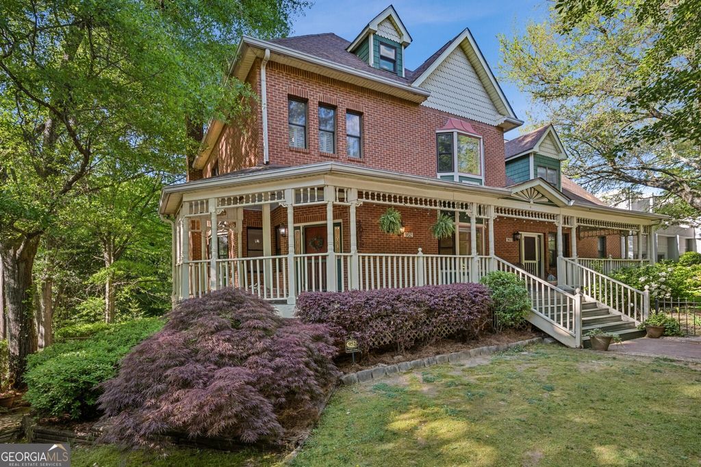 Photo of 952 Edgewood Avenue NE, Atlanta, GA 30307 (MLS # 10734683)