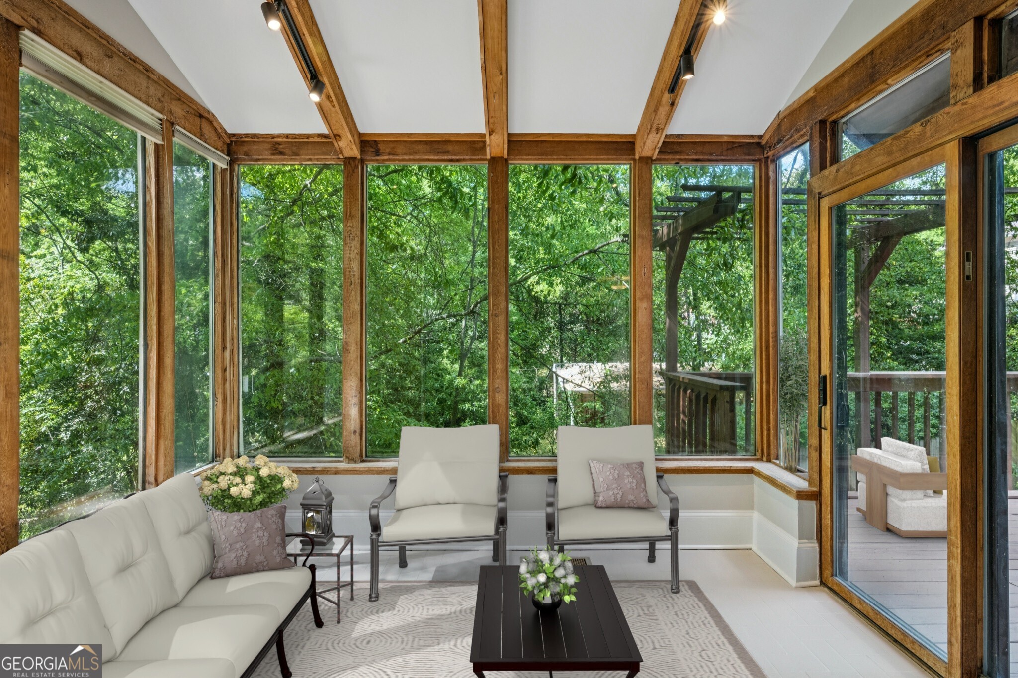 952A Edgewood AVE NE